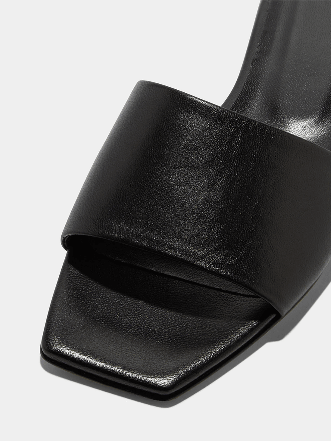 Aeyde Anna Leather Sandals