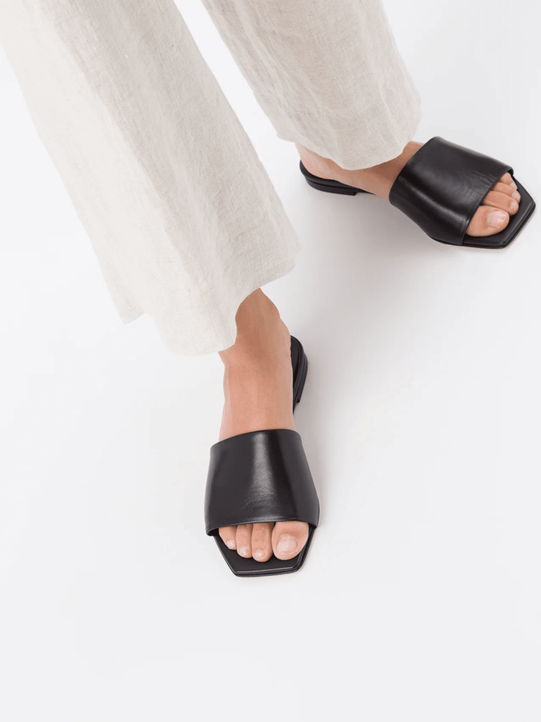 Aeyde Anna Leather Sandals