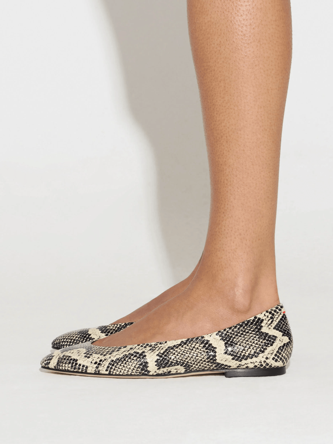 Aeyde Ellie Almond-Toe Flats