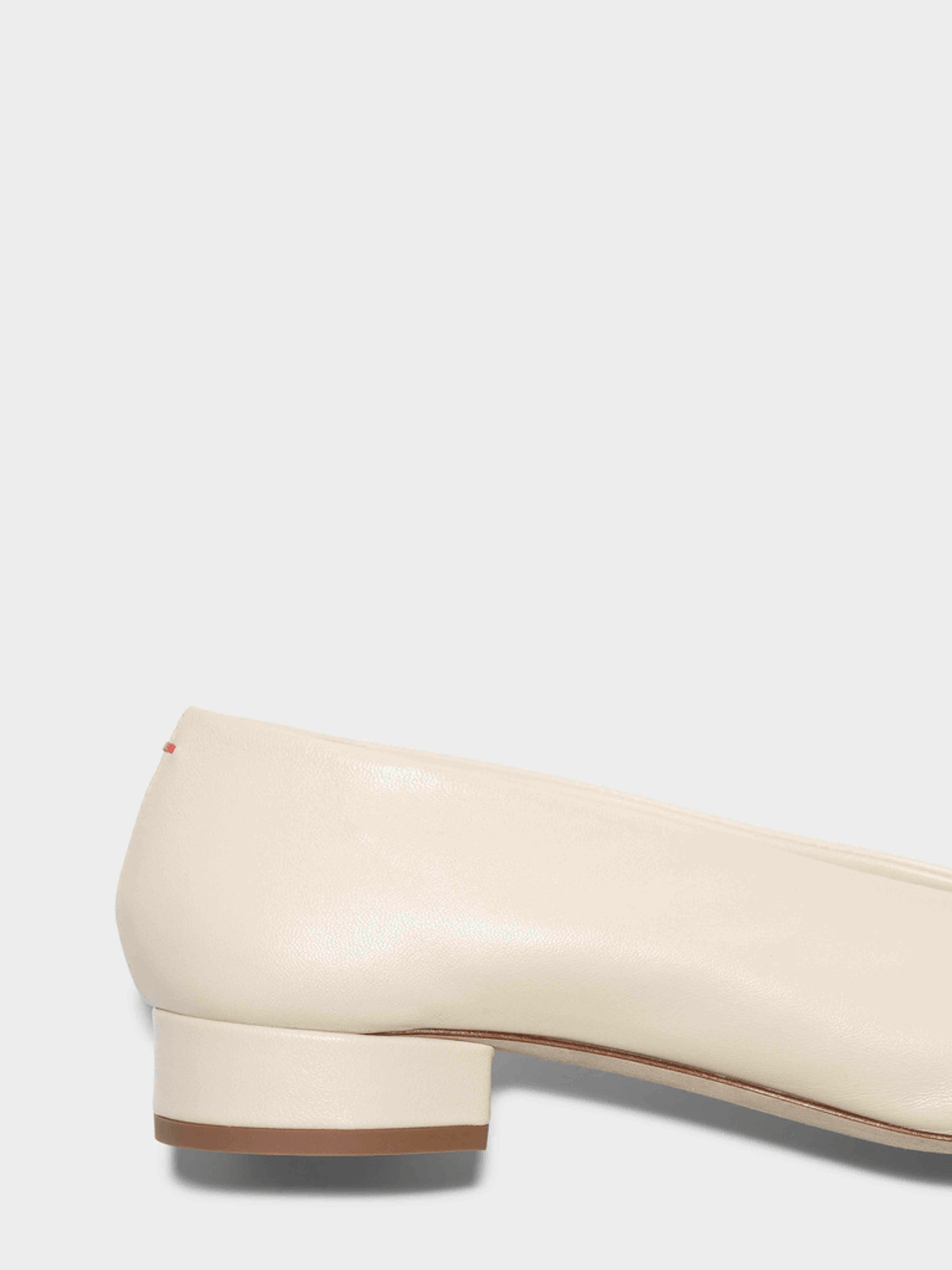 Aeyde Delia Low-Heeled Ballet Pumps