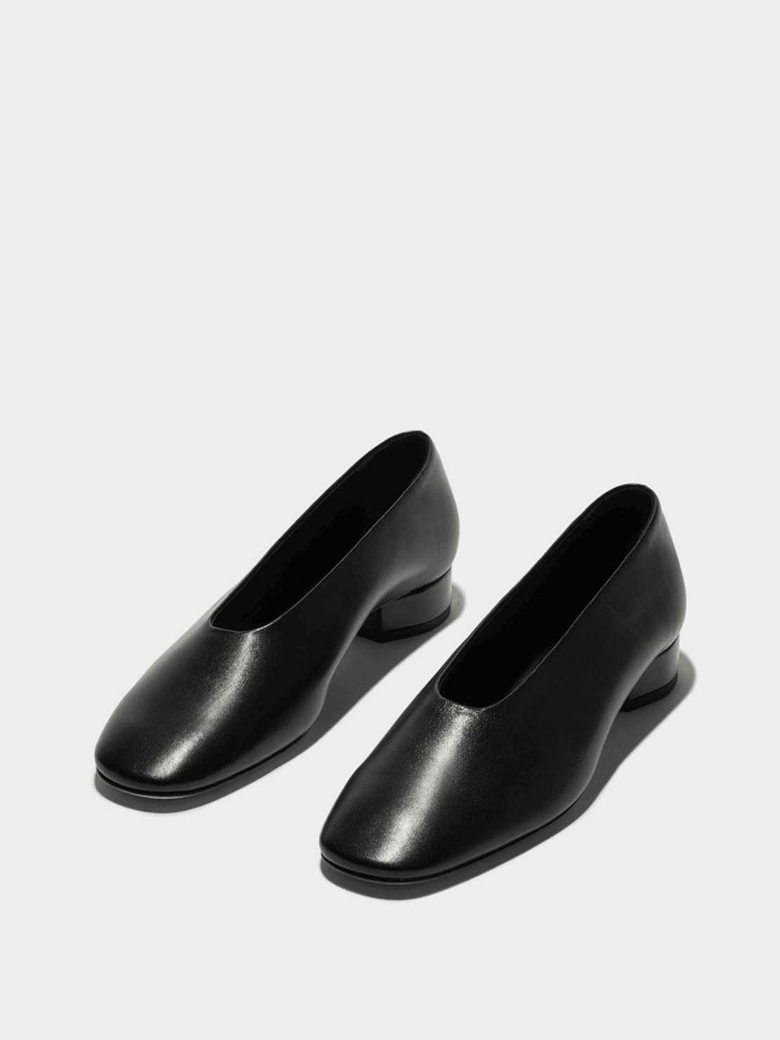 Aeyde Delia Low-Heeled Ballet Pumps