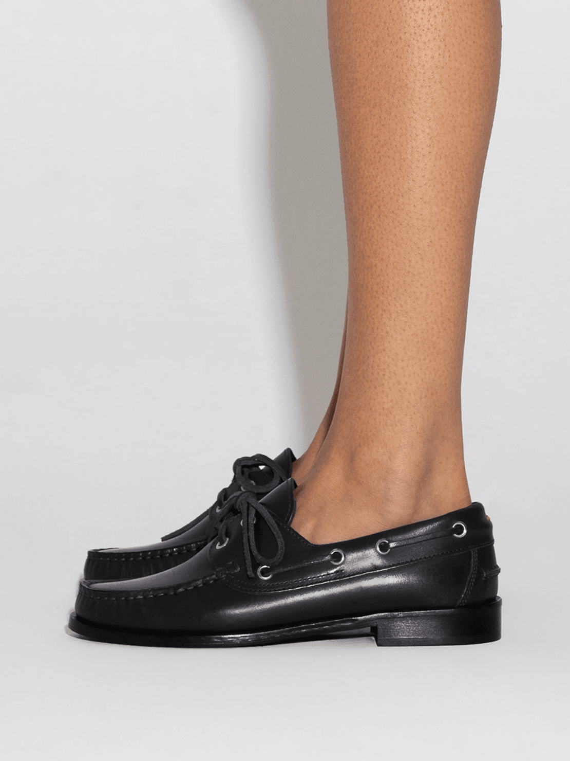 Кожени мокасински апартаменти Aeyde Harris